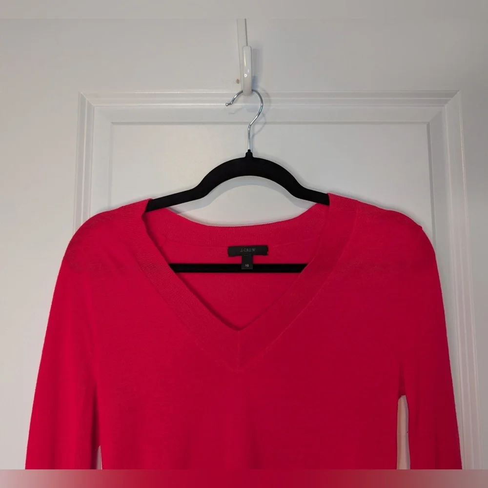 J. Crew 100% Merino Wool V Neck Lightweight Sweater XS